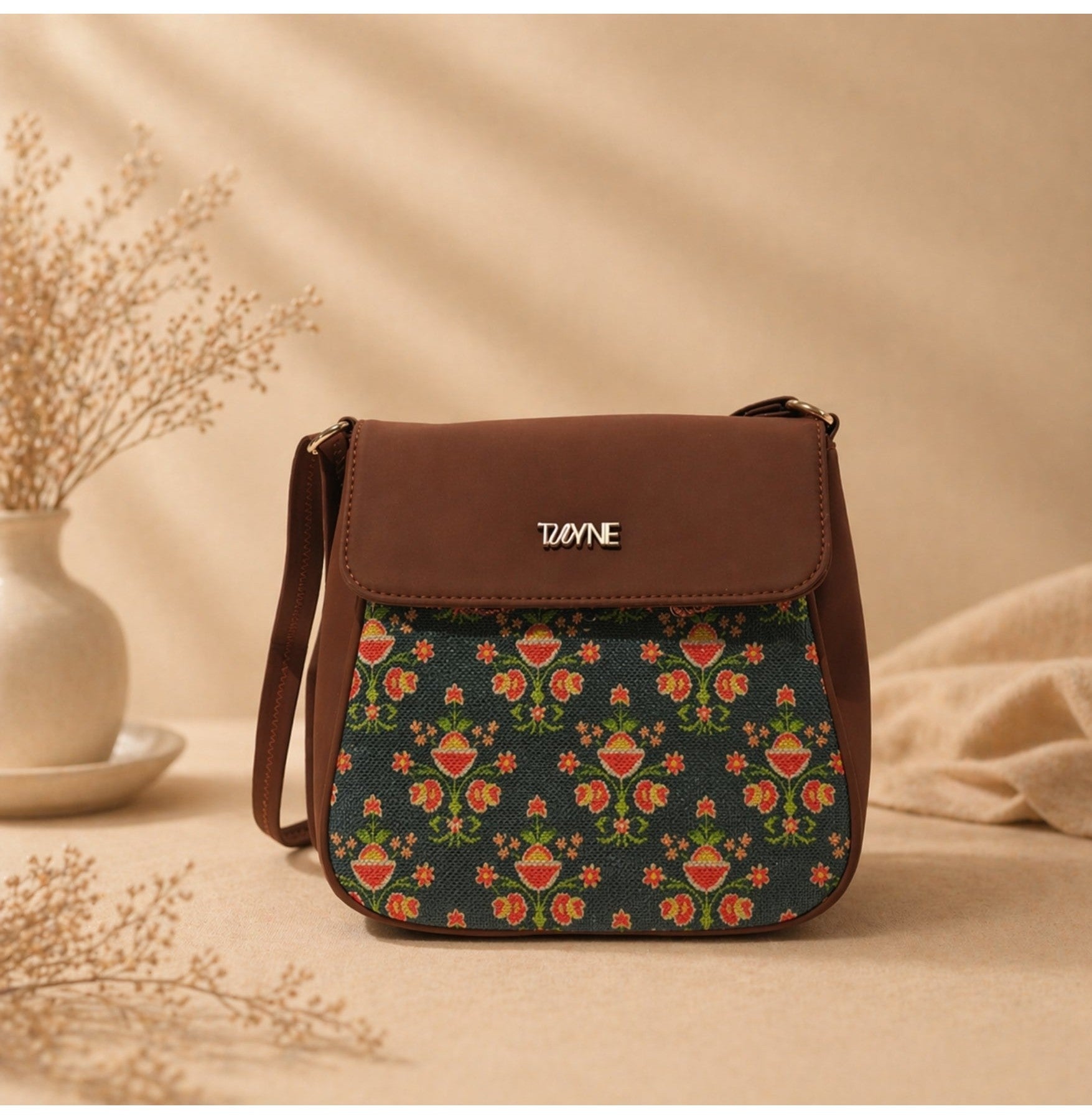 Twyne Sling Bag Floral Print