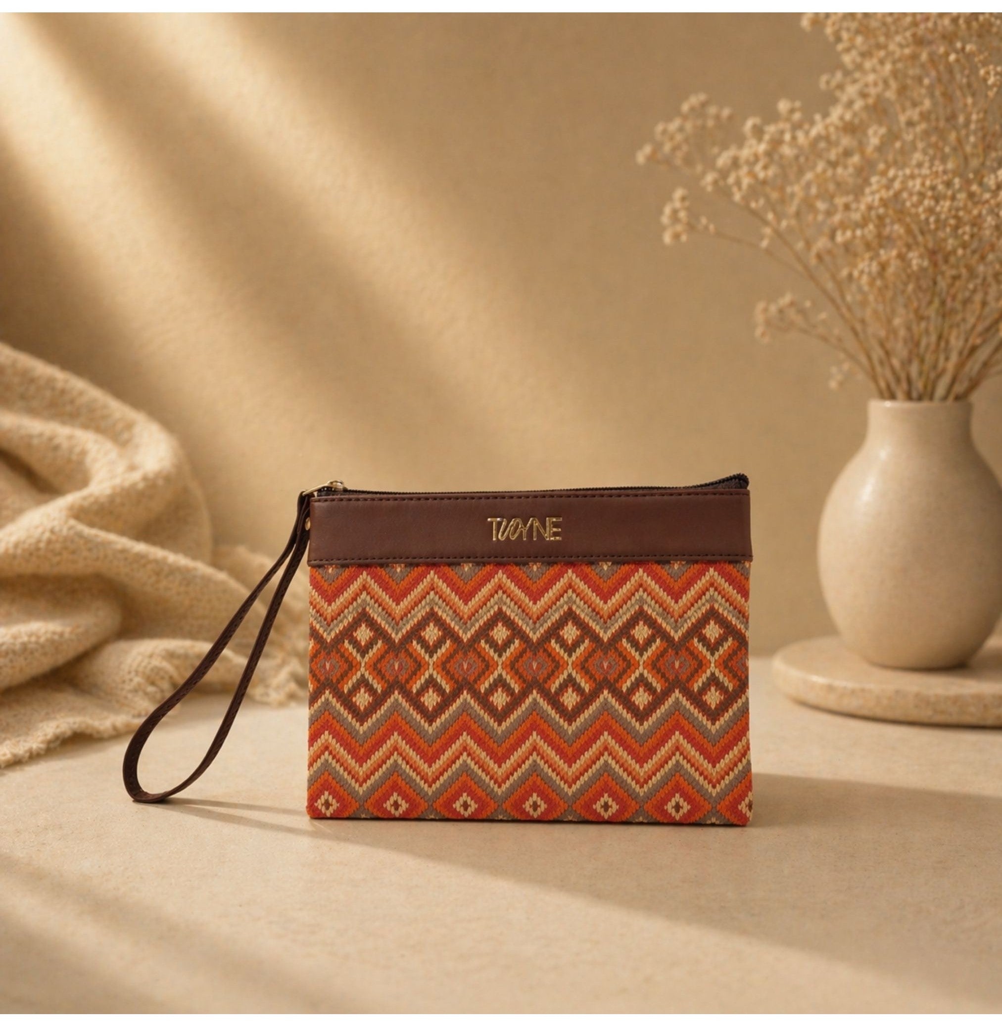 Twyne Utility Pouch Crimson Ikat