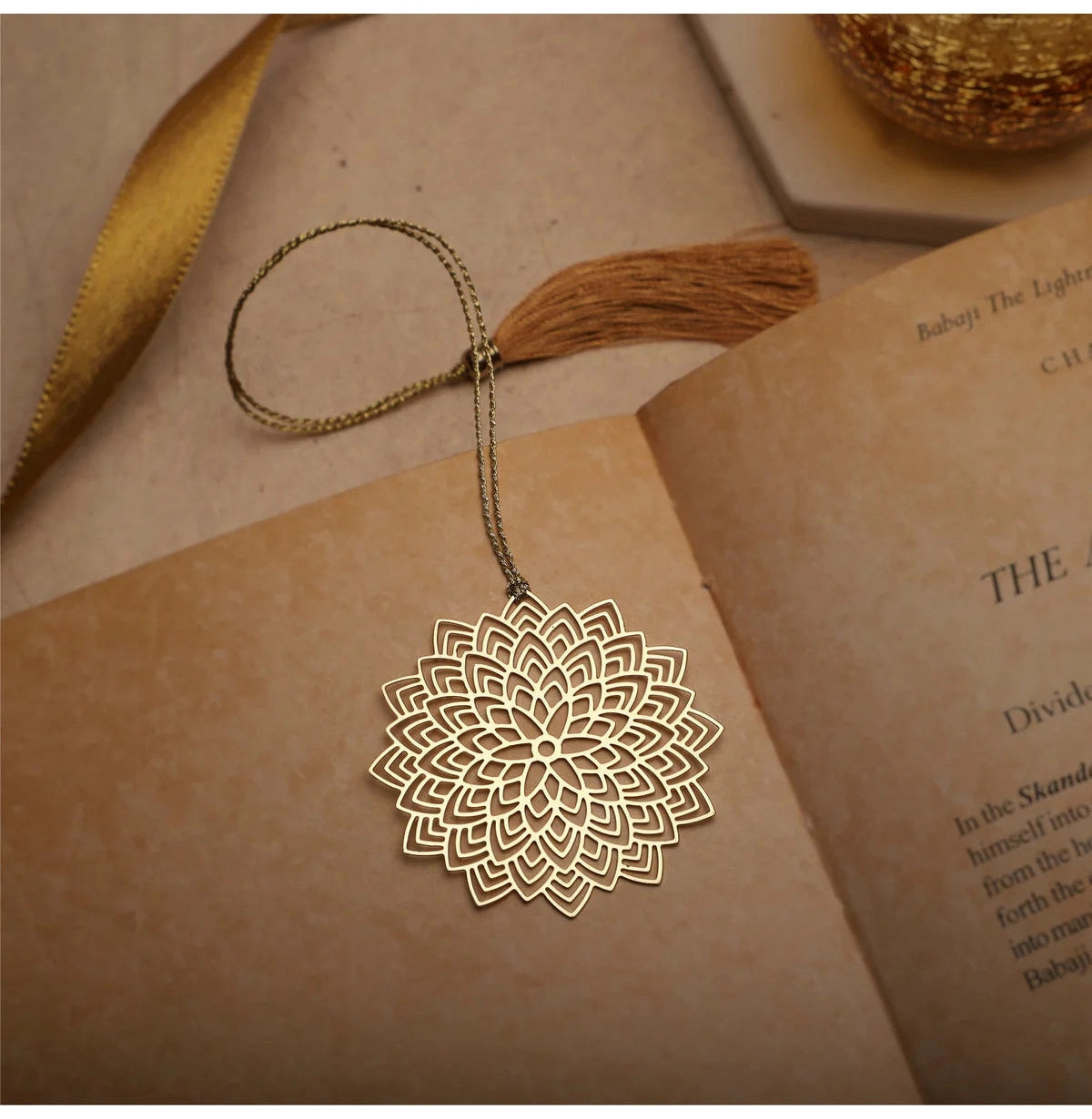 Anand Prakash Geometrical Flower Bookmark – A Touch Of Elegance For Every Reader