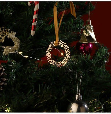imagChristmas Ornament - Wreath