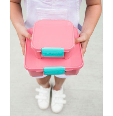 imagLittle Lunch Box Co Bento Three - Strawberry