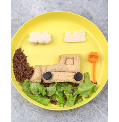 imagLunch Punch Sandwich Cutters - Construction