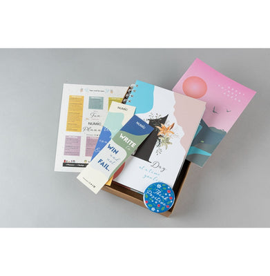 imagNumic Undated Planner - White