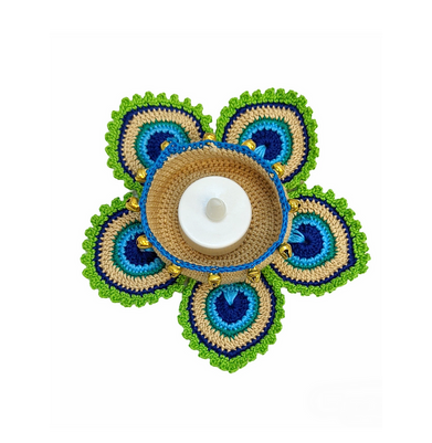 imagPeacock Tealight - Cream