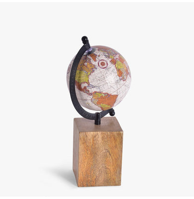 imagThe Earth in Miniature-White Globe 5