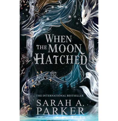 imagWhen the Moon Hatched: The international bestselling sensation: Book 1 The Moonfall Series Paperback Parker Sarah A.