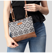 image //www.c...Zylo Sling Bag - Verni-H101005CS