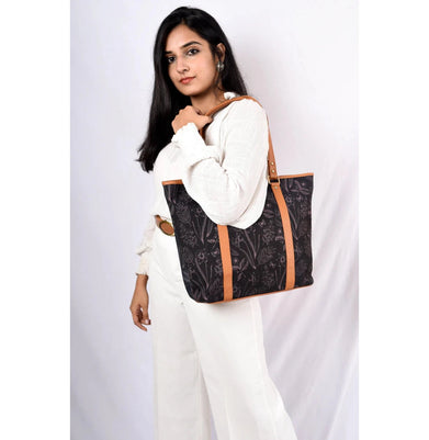 imagBlack Blossoms Tote Bag