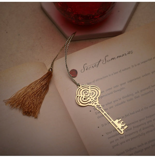 Bookmark Ornament Intricate Key - Crossword.in 