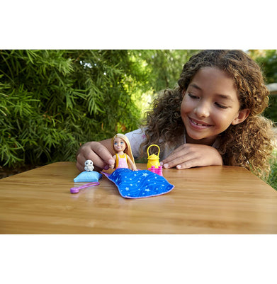 imagBarbie Doll Camping Chelsea