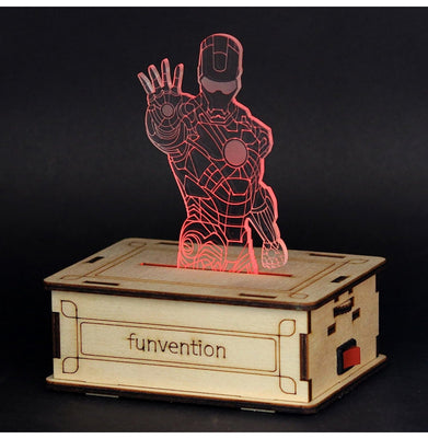 imagFunvention 3D Holographic Lamp - Superhero-Fsk3Dhlp01