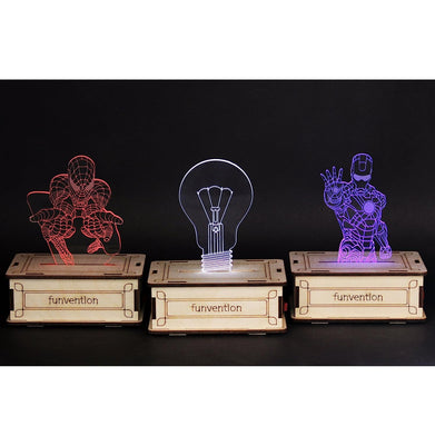 imagFunvention 3D Holographic Lamp - Superhero-Fsk3Dhlp01