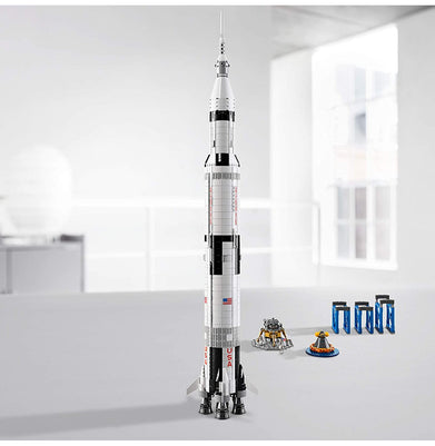 imagLEGO Ideas NASA Apollo Saturn V
