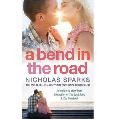 imagBEND IN THE ROAD A FORMAT Paperback Sparks Nicholas Paperback Sparks Nicholas