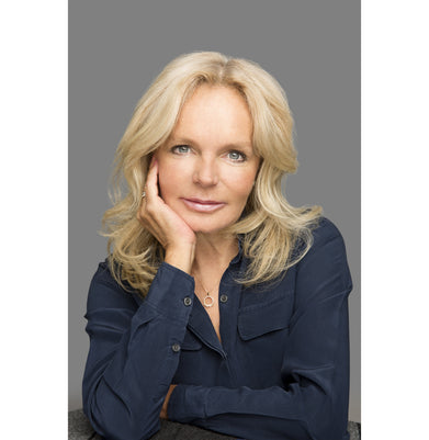 imagThe Sun Sister [Paperback] Lucinda Riley - Crossword.in 
